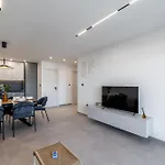 Bracera Luxury