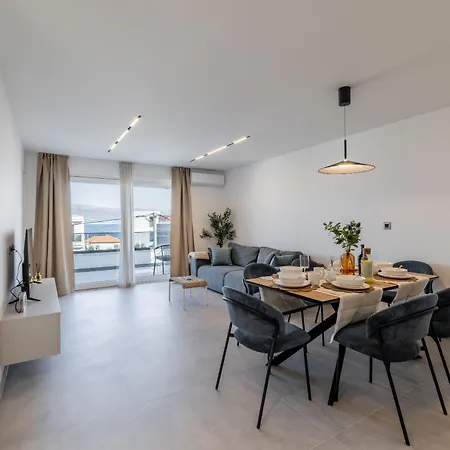 Bracera Luxury * 슬라티네