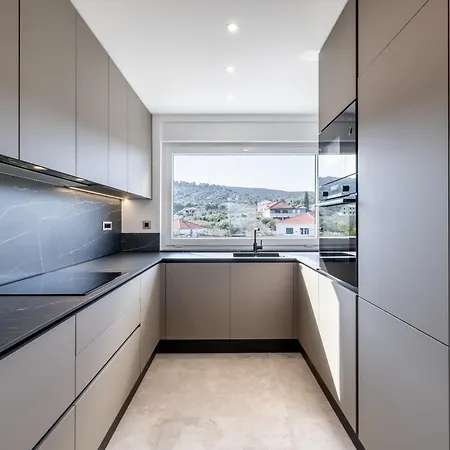 아파트 Bracera Luxury 슬라티네