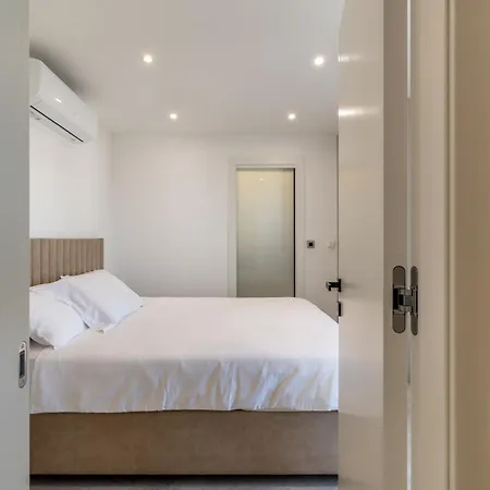 Bracera Luxury *