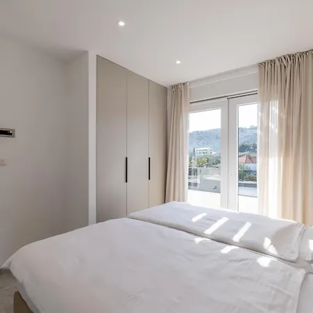 아파트 Bracera Luxury 슬라티네