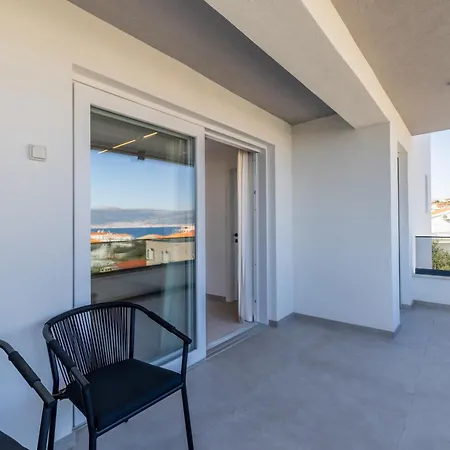 아파트 Bracera Luxury *