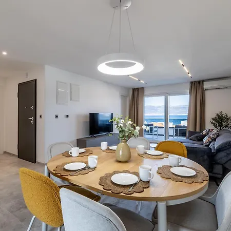 Bracera Luxury 아파트